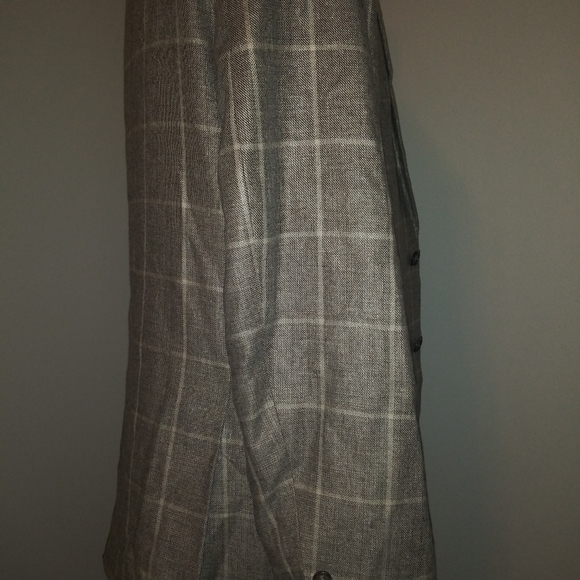 🔥42R Jos A Bank Blazer! 😎 - Picture 11 of 12